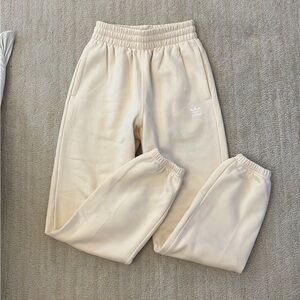 Adidas jogger sweatpants